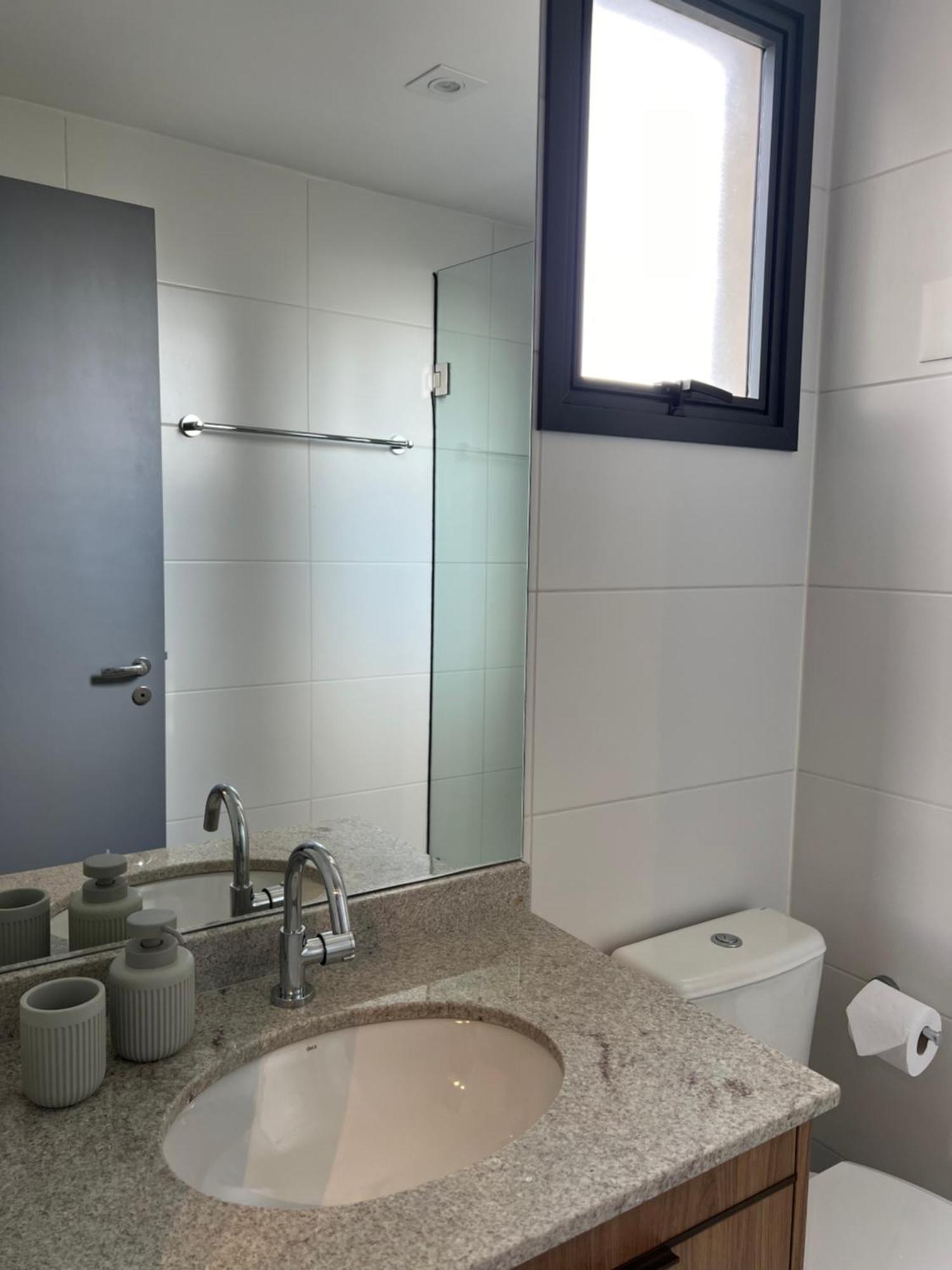Novo E Completo Apartamento *